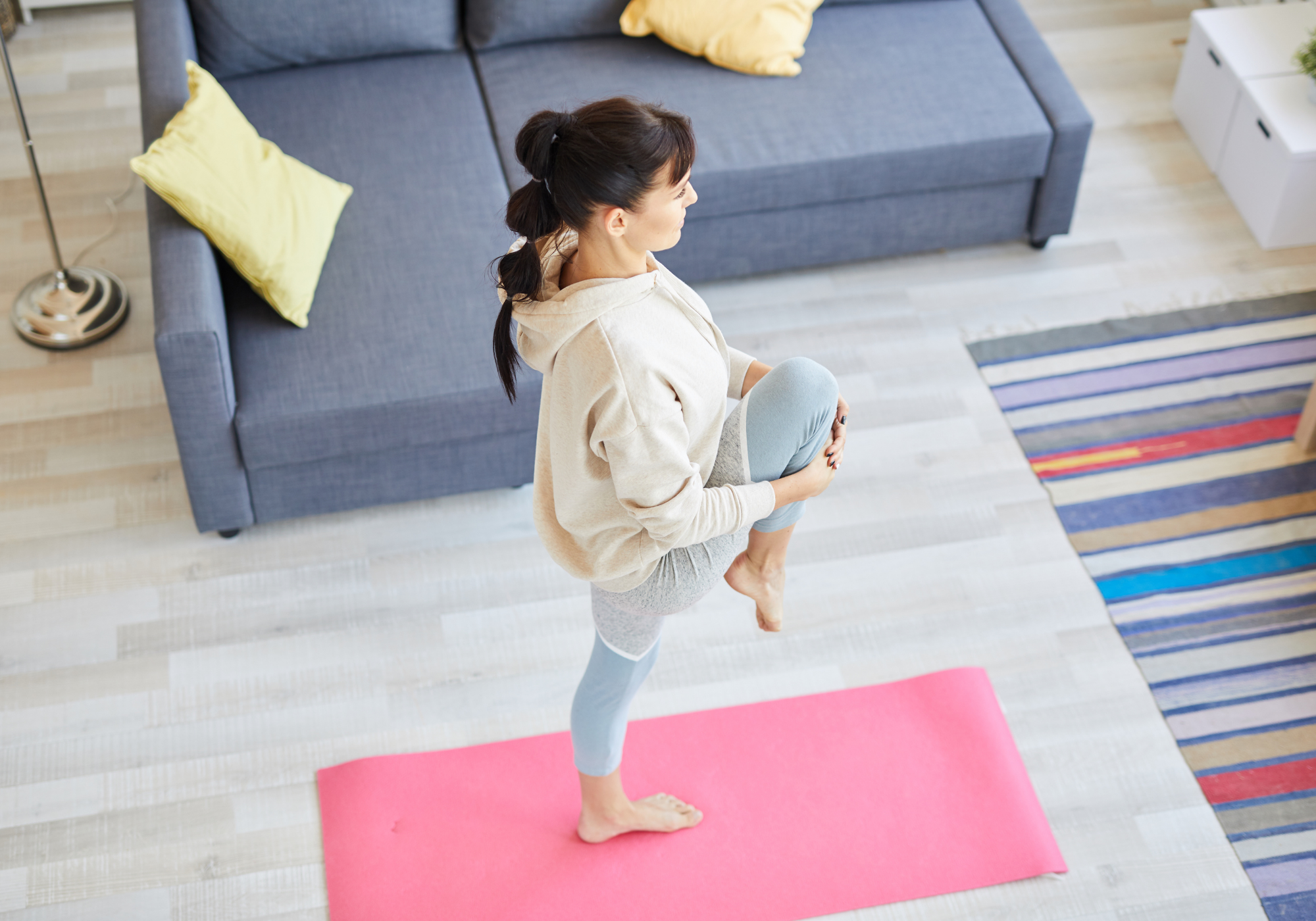 FlowMaster Pro Yoga Mat 6mm - Professional yoga mat with carrying strap