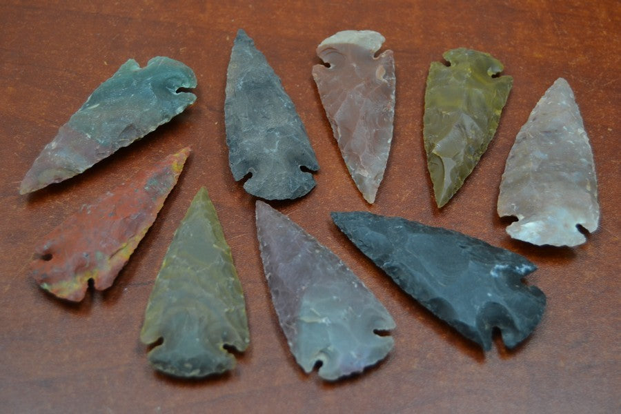 Hand Carved Agate Stone Arrowheads 2.5 – 24 Piece Set - Arrowheads & Stone Art