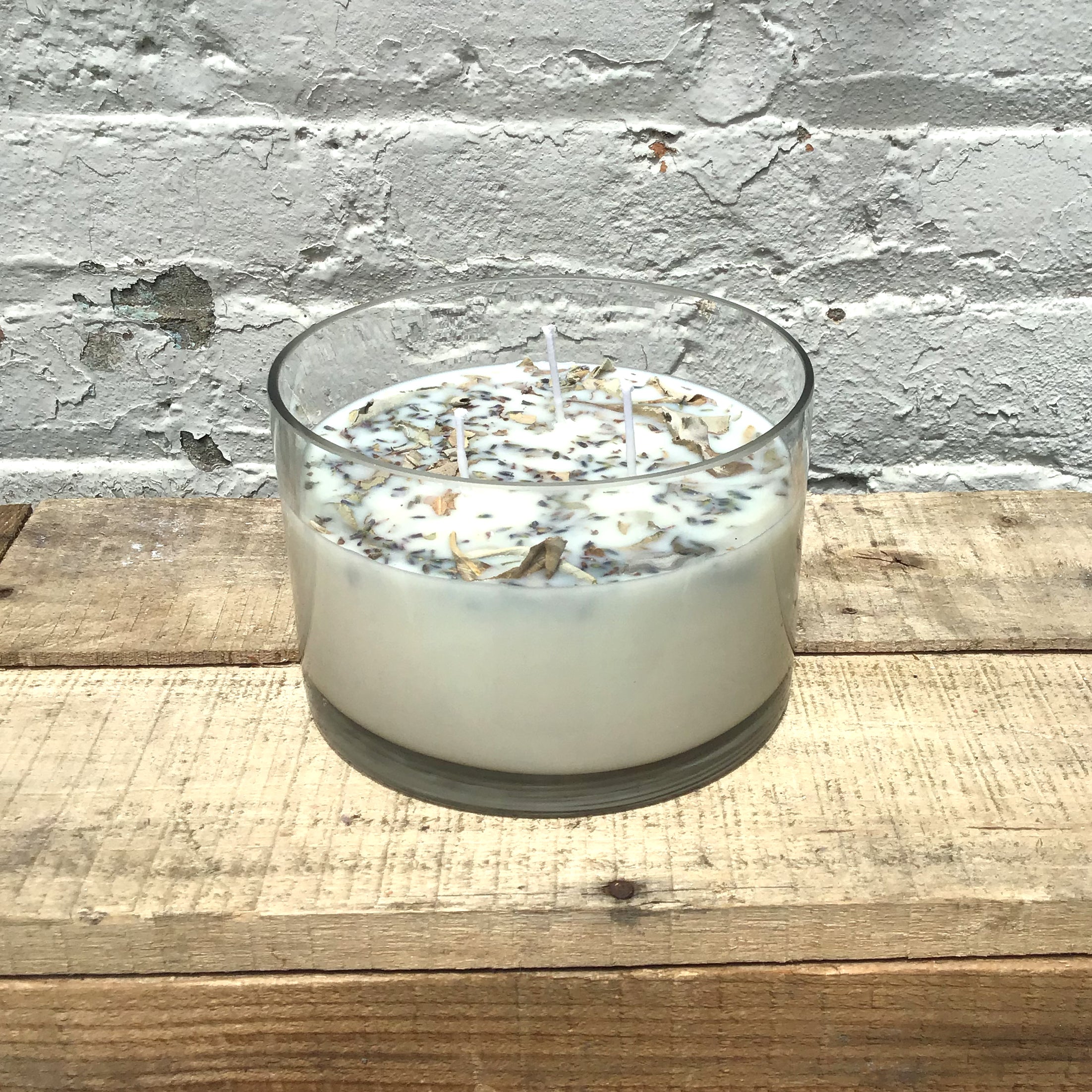 Lavender & White Sage 3-Wick Soy Candle - Sacred Smudging & Cleansing